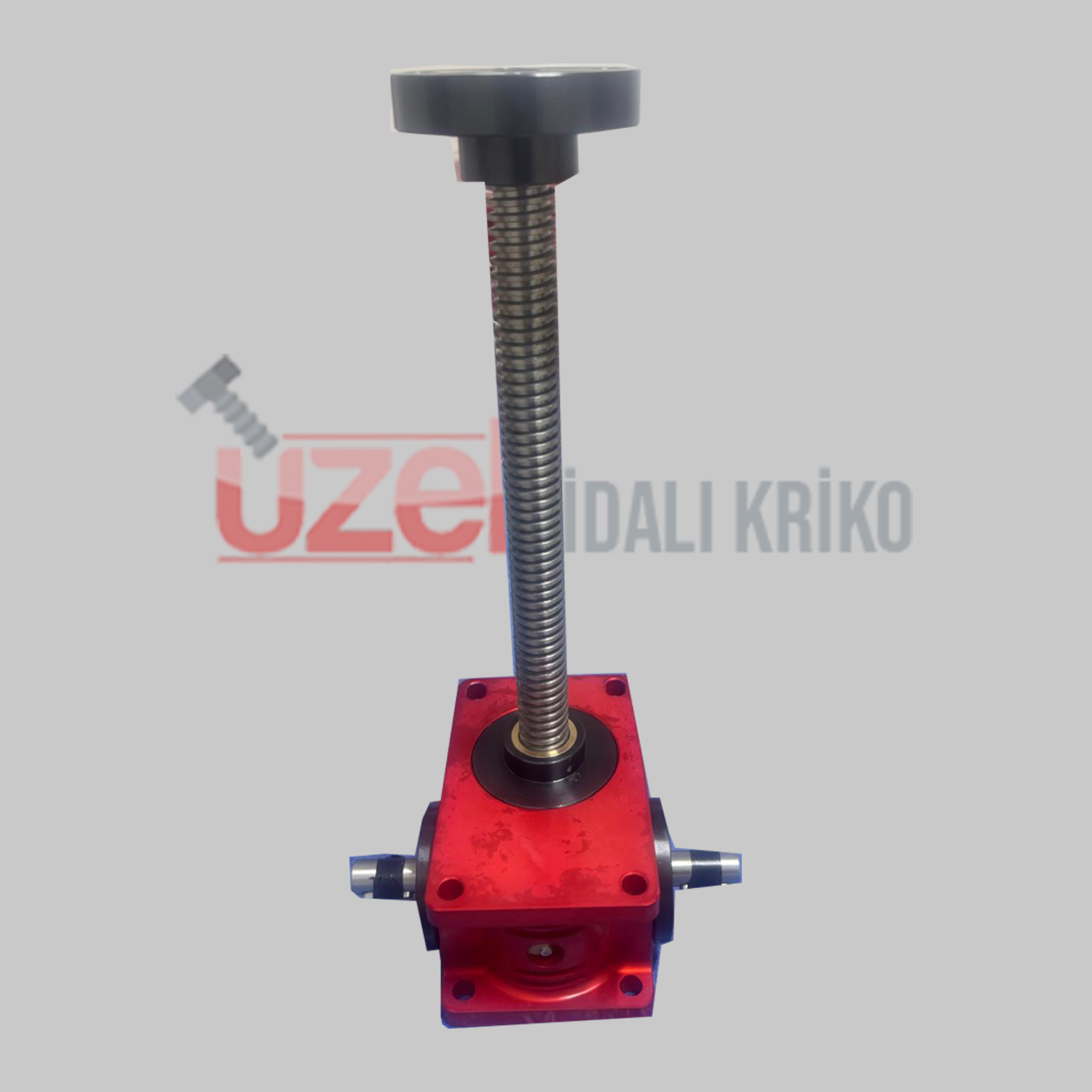 إنتاج الرافعة اللولبية